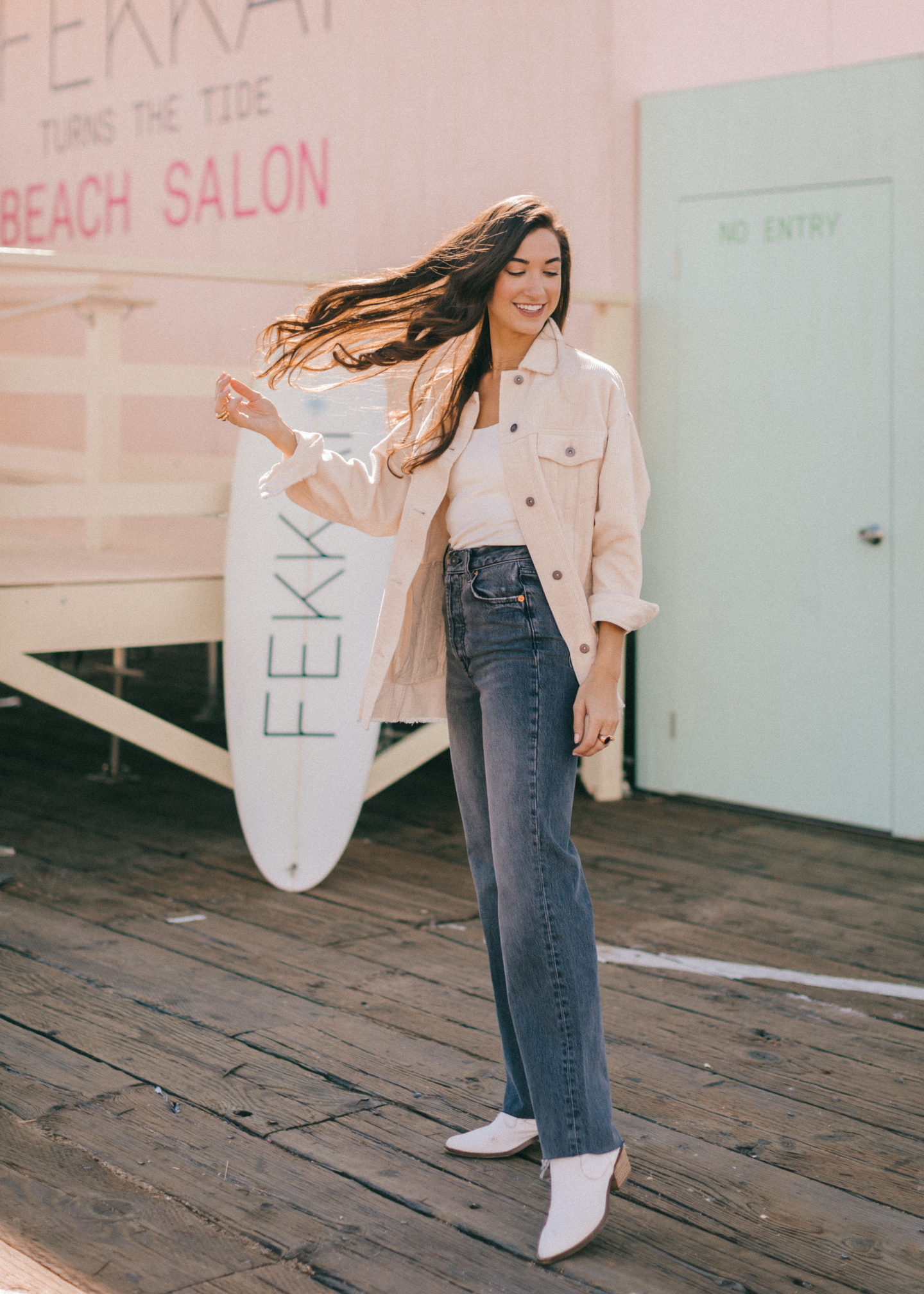 LA Outfit Recap - womens fashion santa monica pier california jeans hair inspo long hair styles sunglasses blogger style